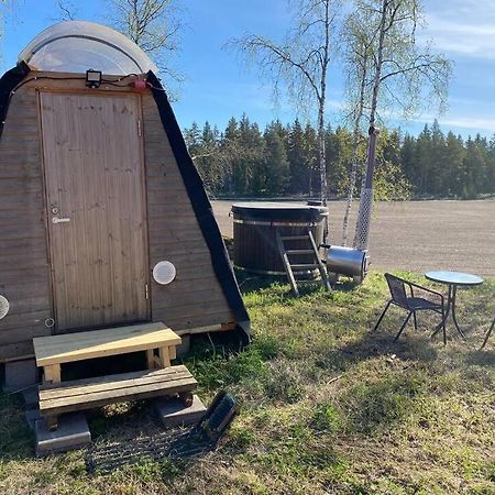 Niiralan Tila : Starlite Cabin Laitila Exterior photo